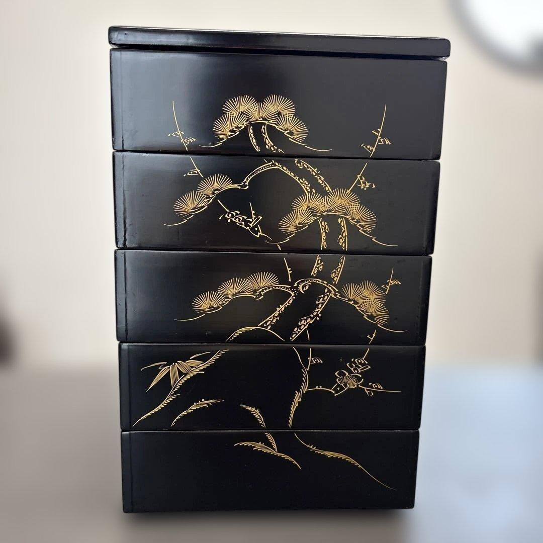 漆器 重箱 5段 黒地 金色松