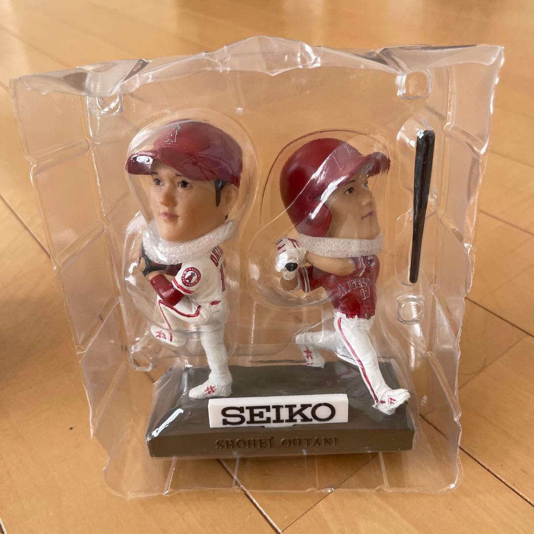 非売品大谷翔平二刀流ボブルヘッドフィギュア