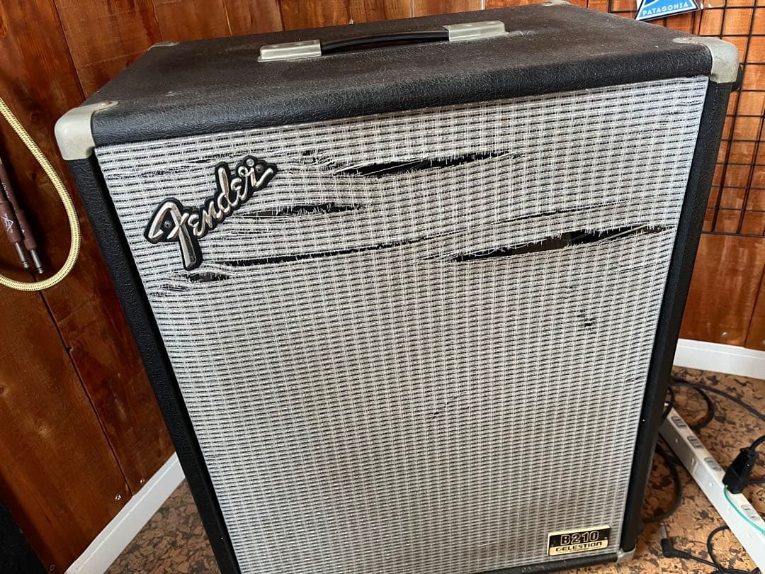 年代物Fender フェンダーベースマンB210celestionキャビネット