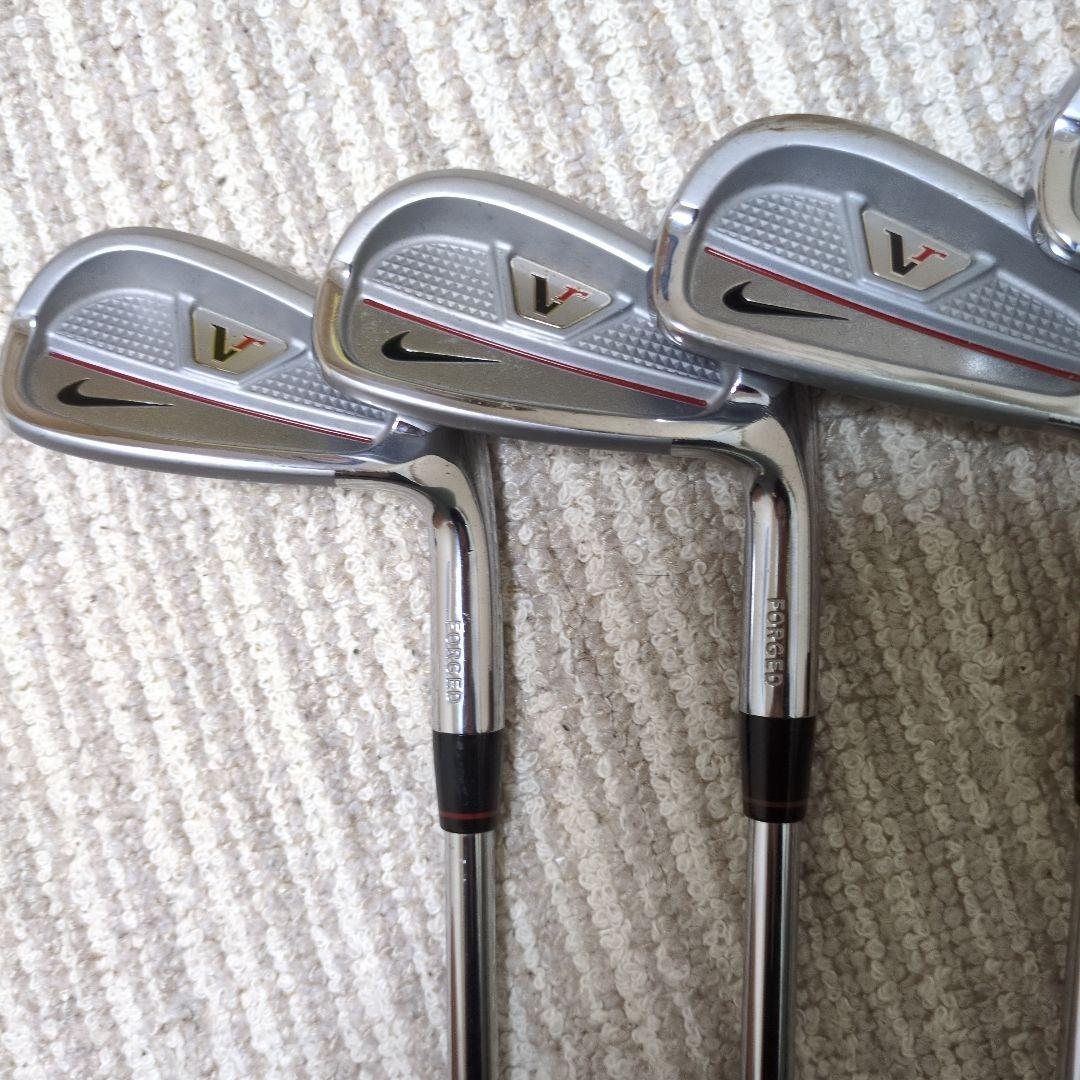 NIKEGOLF キャディバッグ ホワイト/ブラック　ナイキゴルフクラブセット