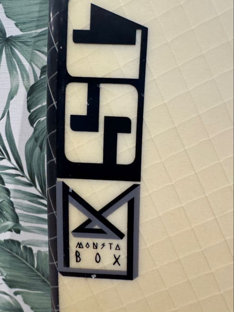 ひめちゃん【JＳサーフボード】MONSTA BOX Hyfi