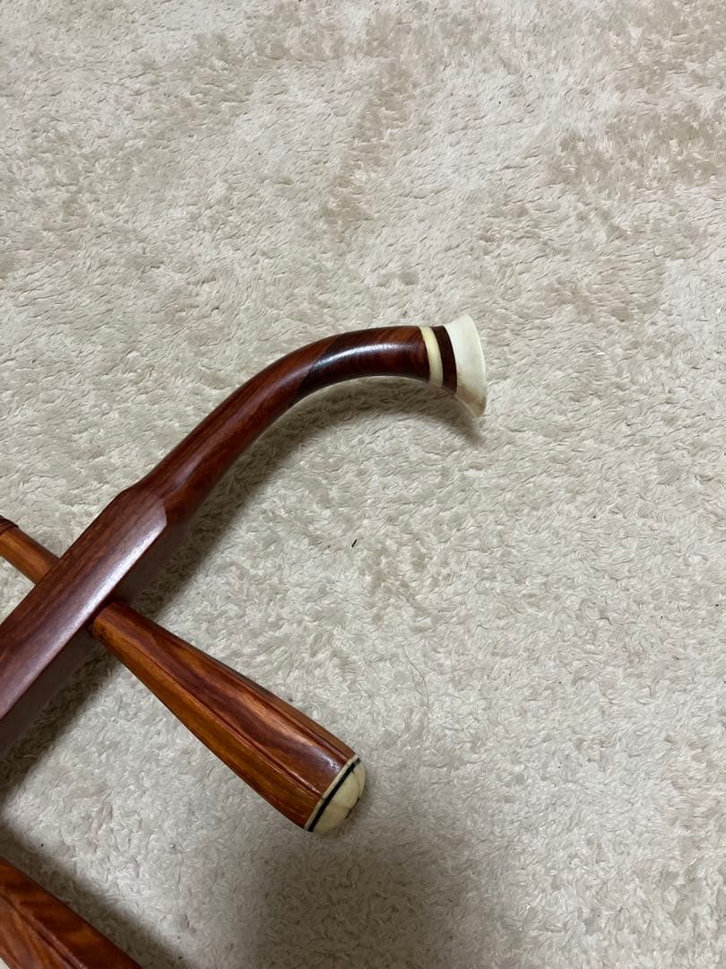 最高級 張源精制 二胡　木製 六角形胴体 2弦 専用ケース付き