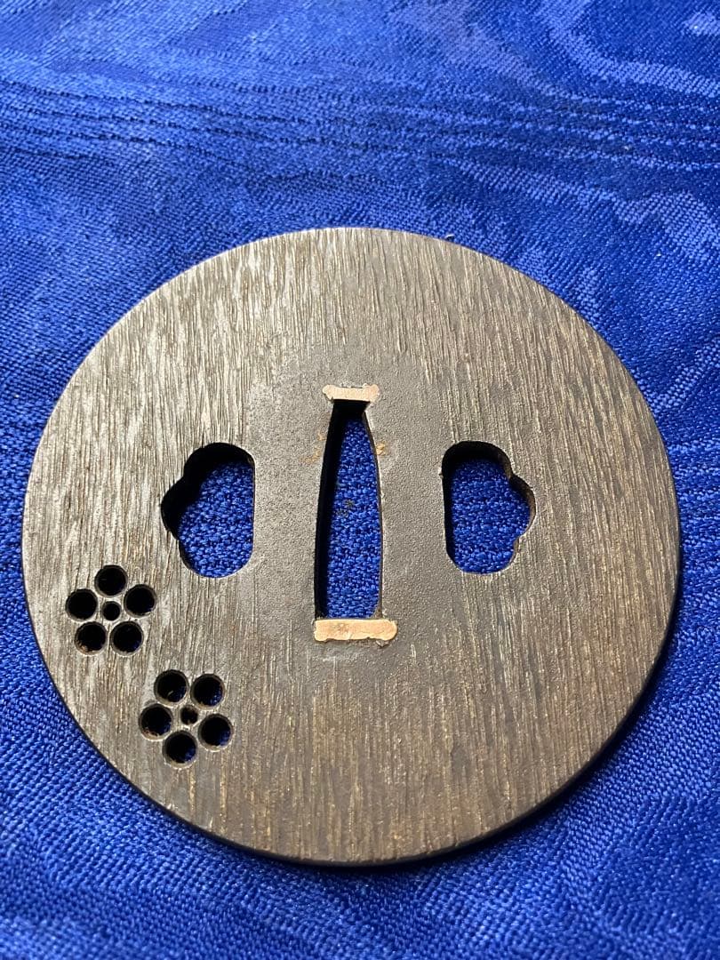 鍔　日本刀　刀　鉄鍔