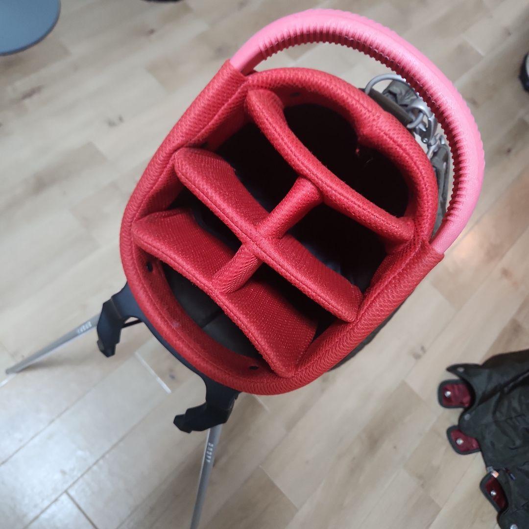 値下げしました！/グローブライド/ONOFF スタンド式キャディバッグ