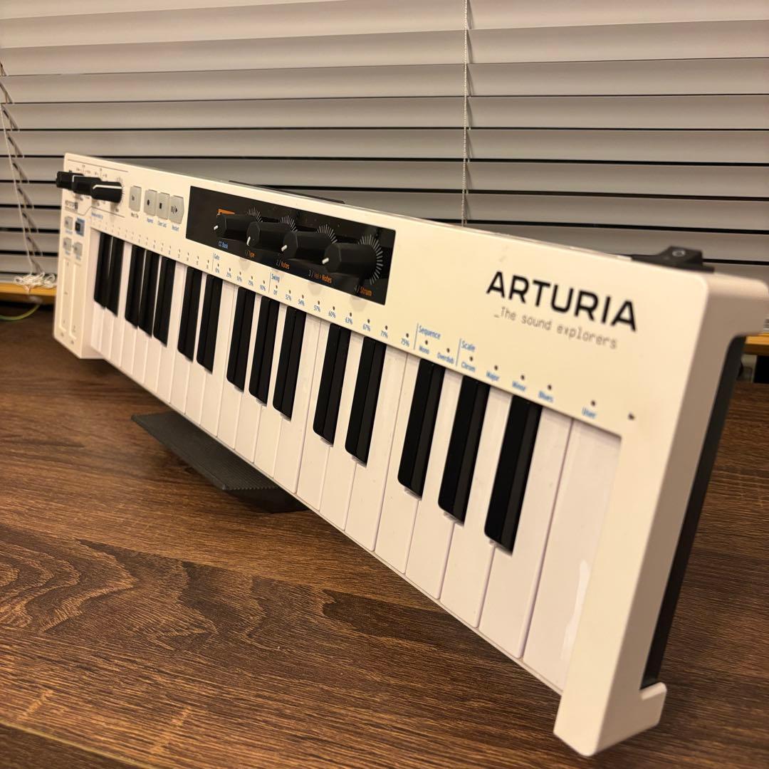 【美品】Arturia KeyStep 37 MIDIキーボード