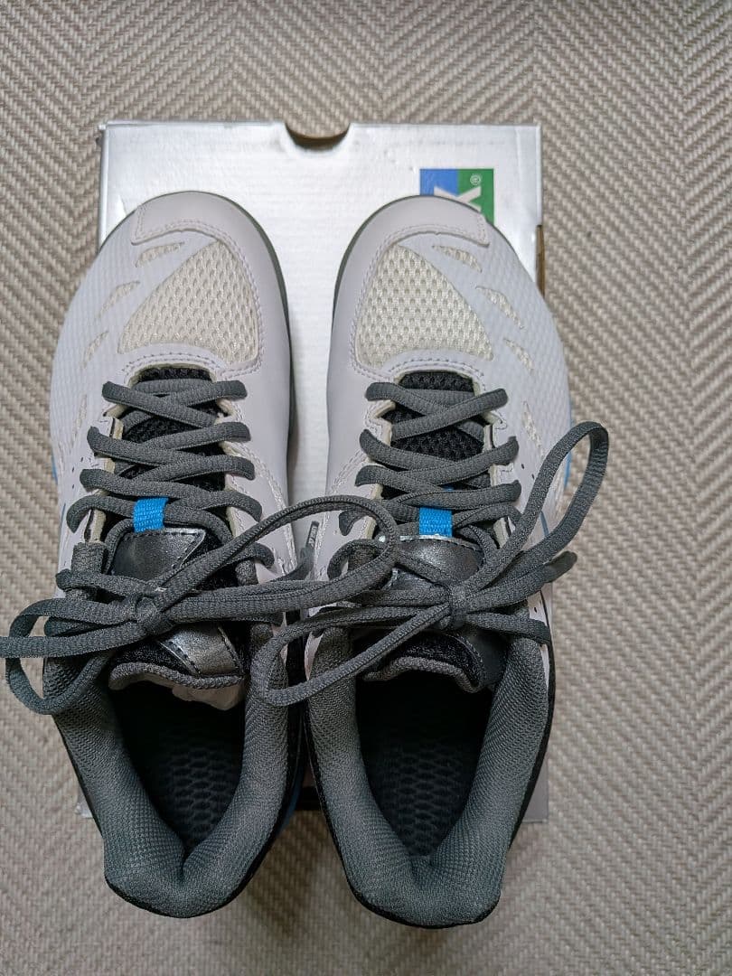 YONEX　バドミントンシューズ　SHBCF3W　24.5cm