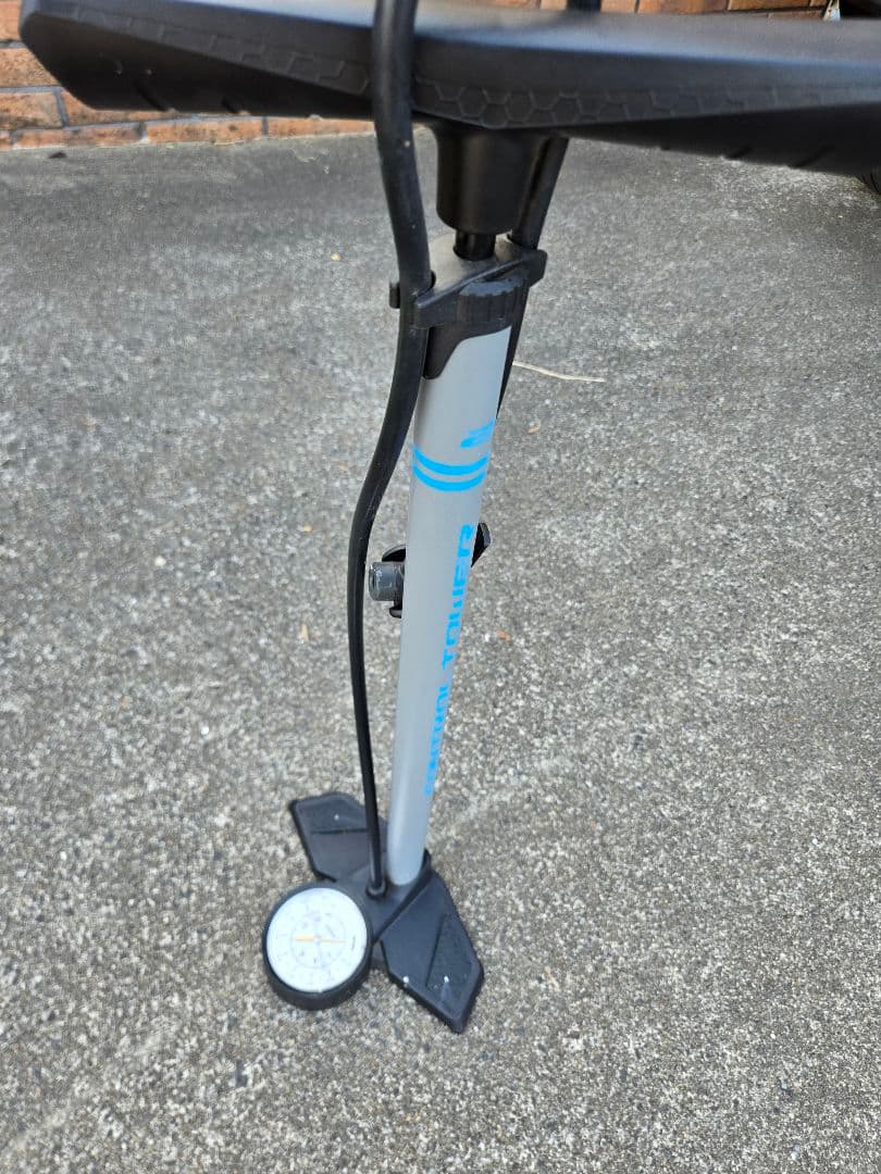 【即乗り出しセット/総額18万超】Giant Contend AR 4おまけ付き