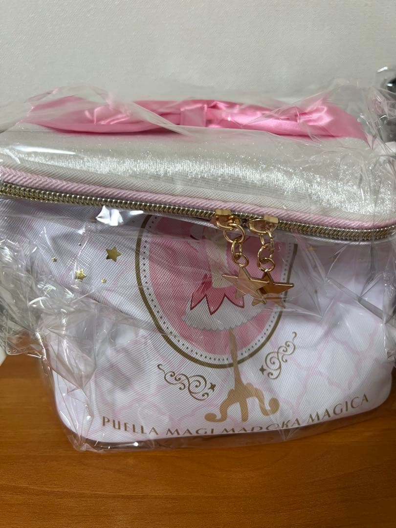 魔法少女まどかマギカ 新編 叛逆の物語 まどマギ スペシャルバニティポーチ