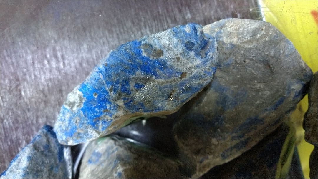 ラブラブライト石と紫水晶他沢山有ります