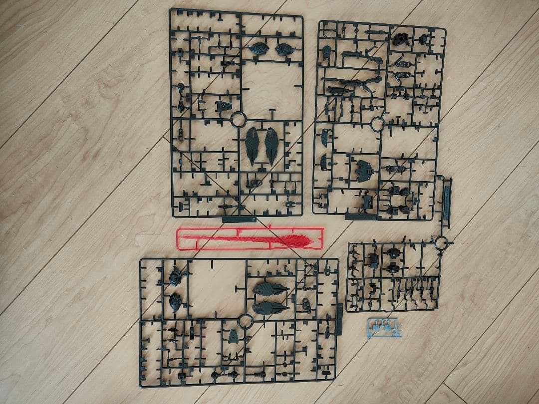 に*し様 MG プロヴィデンスガンダム 組み立て途中