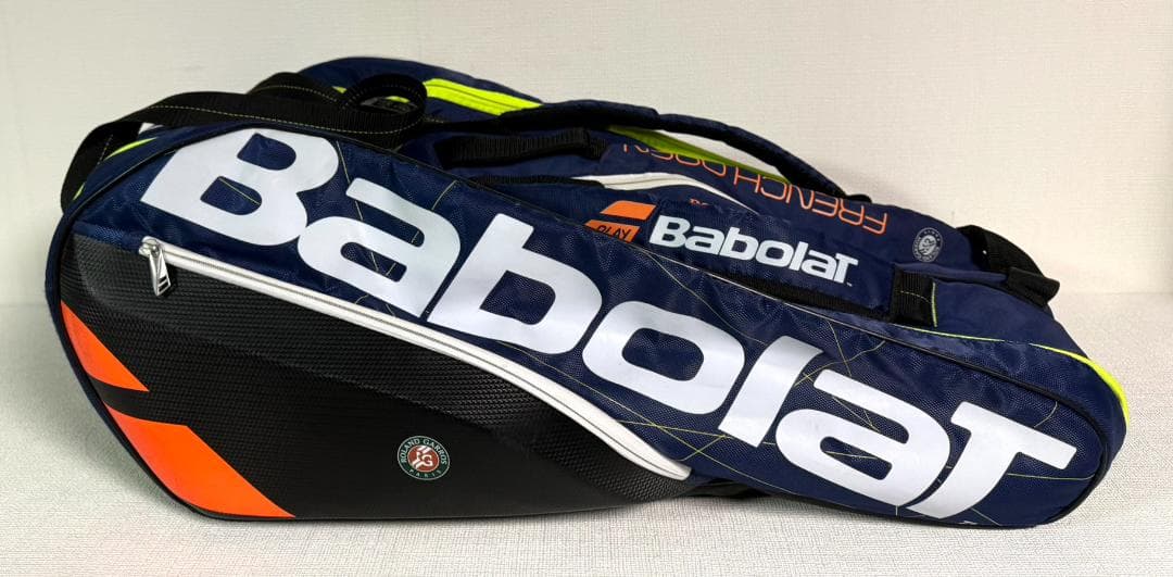 バボラ　カバー　12本収納・YONEX　ラケット　VCORE xi98　2本