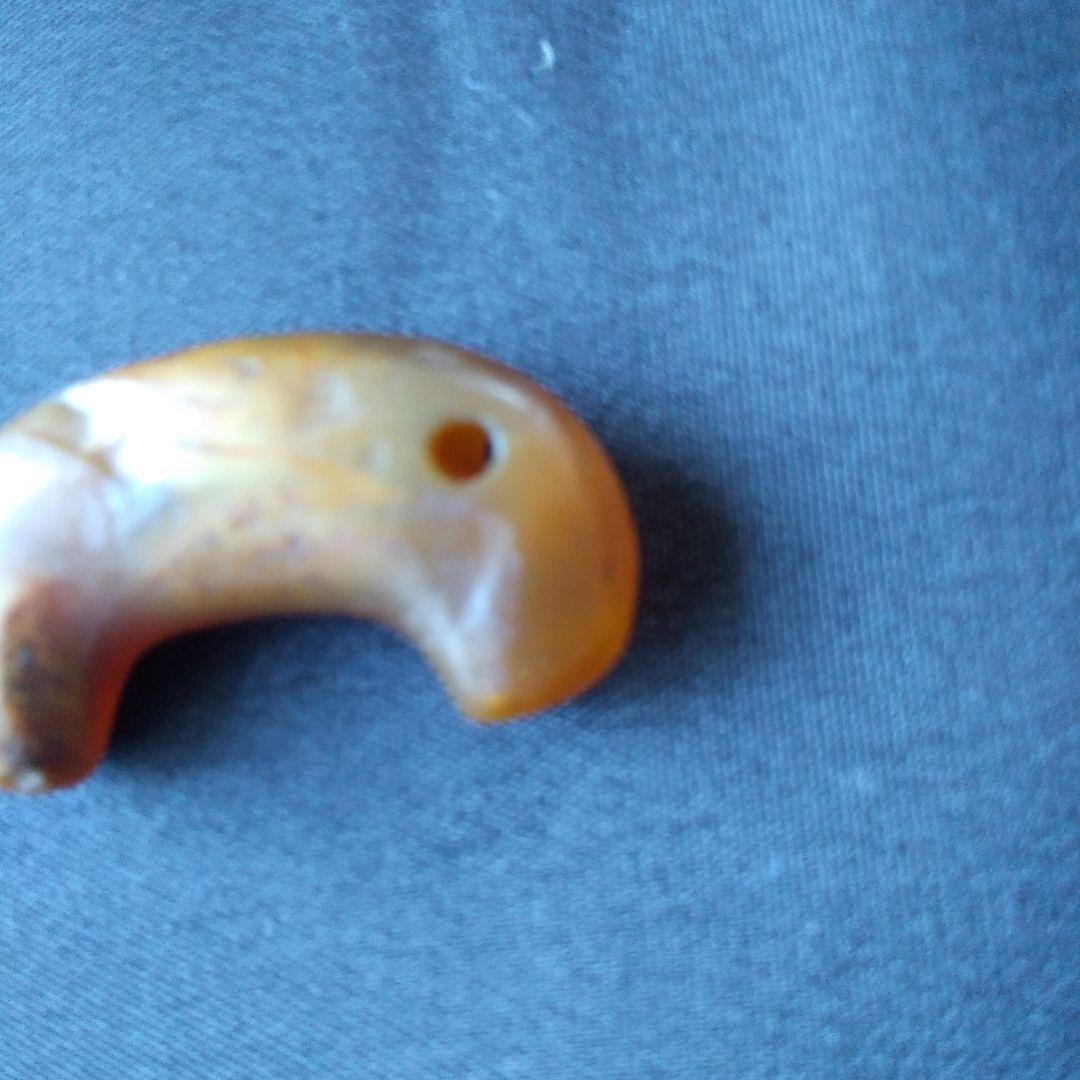 瑪瑙勾玉　メノウまがたま　古代装身具　古代美術　古墳時代　糸魚川ヒスイ勾玉