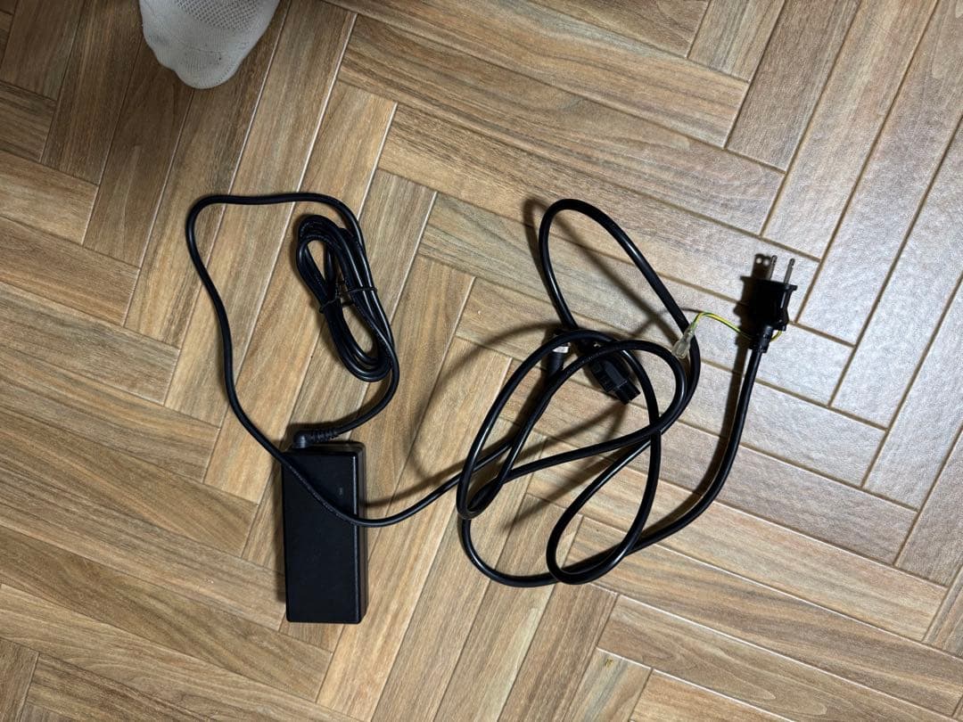 BESV 折りたたみ電動アシスト自転車 20インチ 黒/茶色