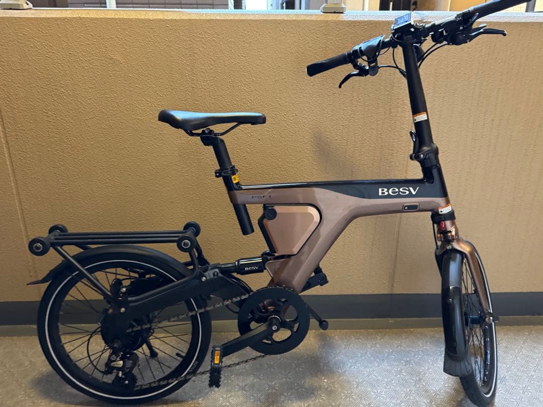 BESV 折りたたみ電動アシスト自転車 20インチ 黒/茶色