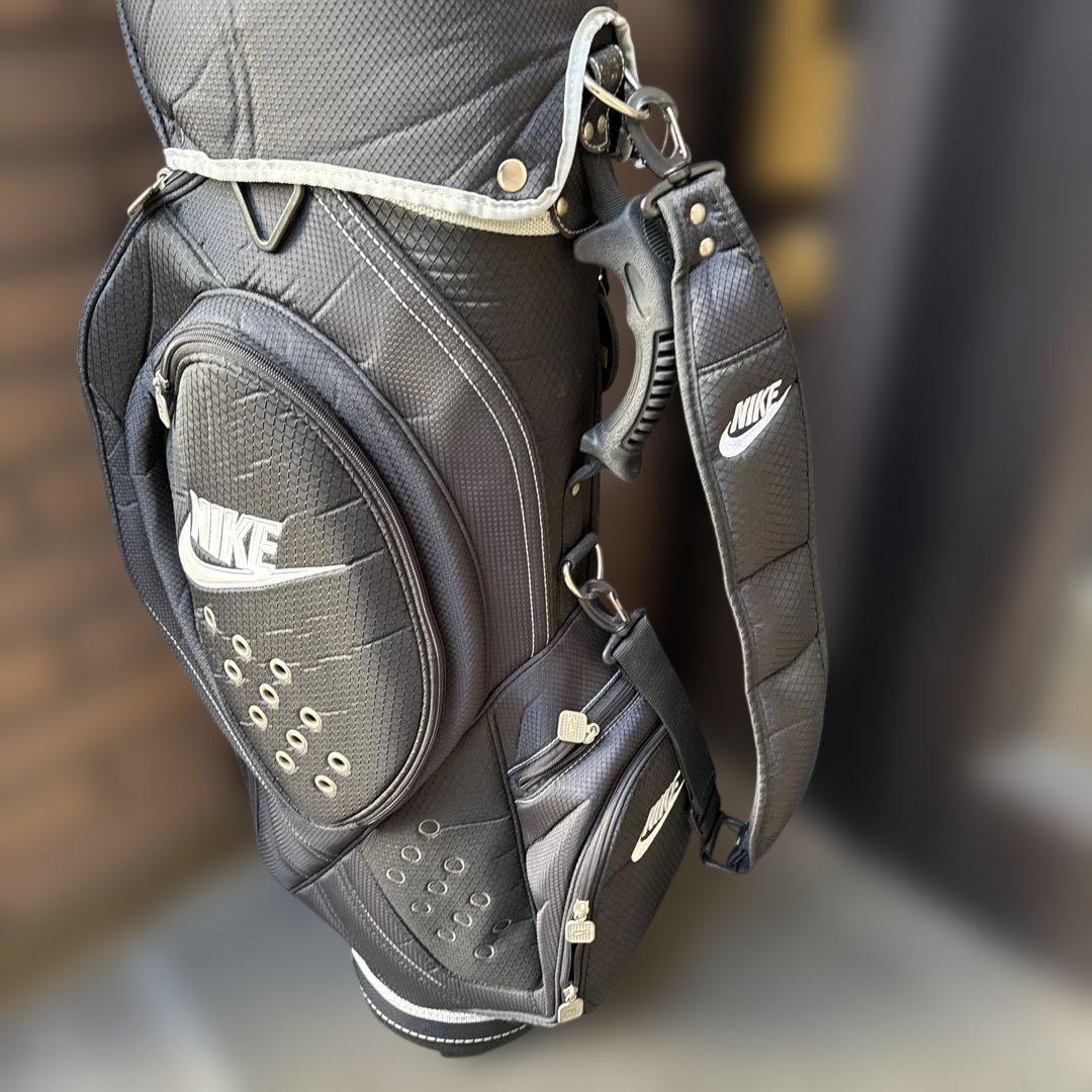良品！Nike スタイリッシュキャディバッグ ブラック