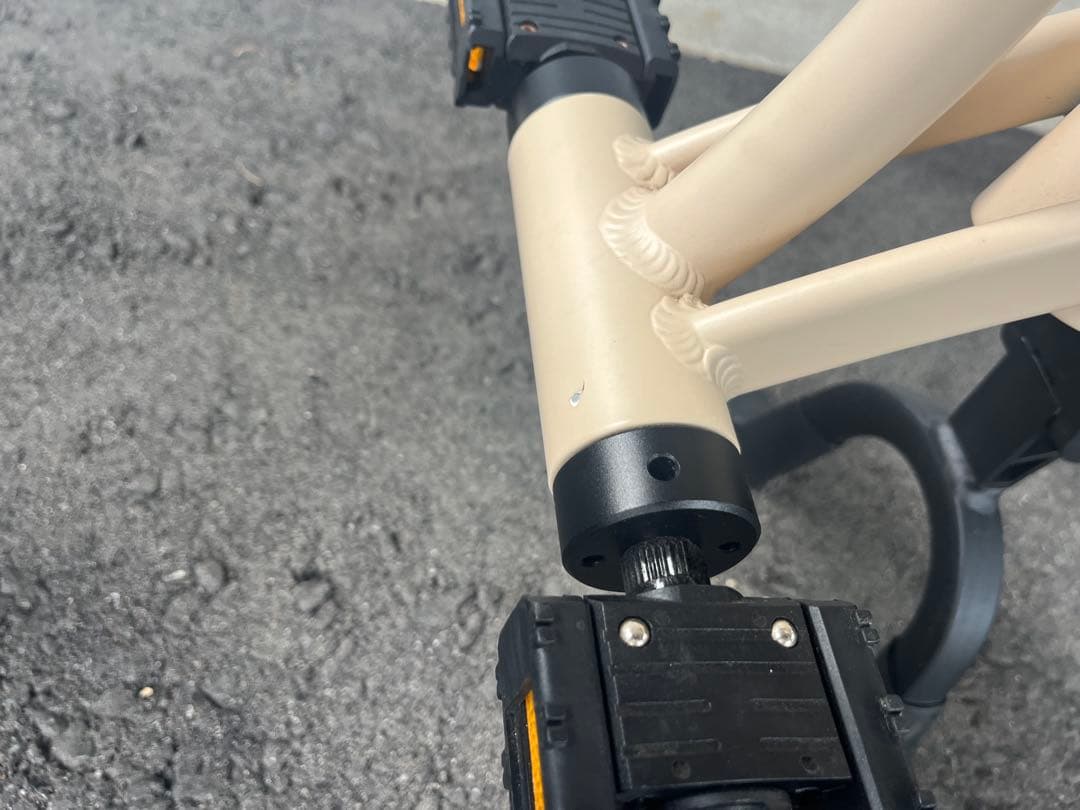 glafit NFR-01 Pro 走行少64km 引き取り限定