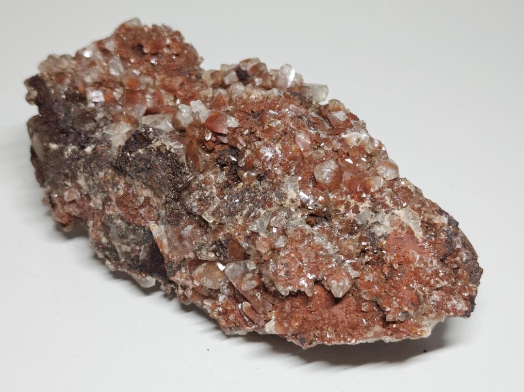 ヘマタイトインクォーツ 663g 水晶 フローライト 原石 鑑賞石 自然石 鉱物