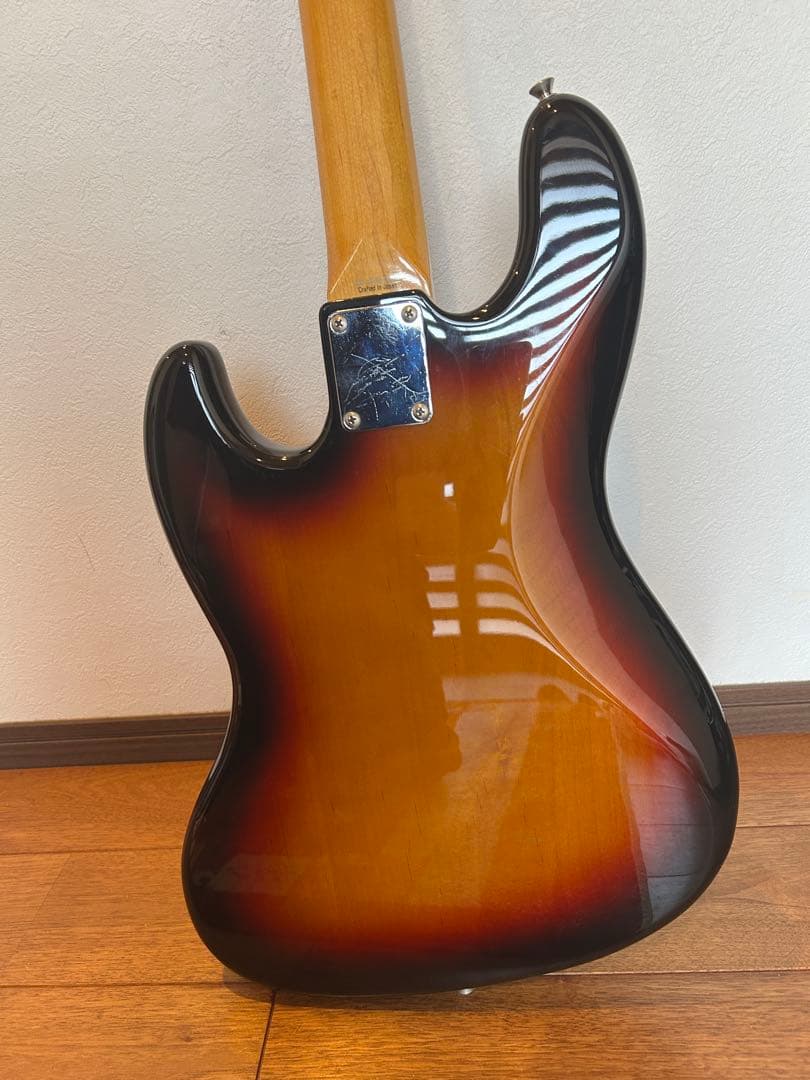 Fender JAZZ BASS エレキベース