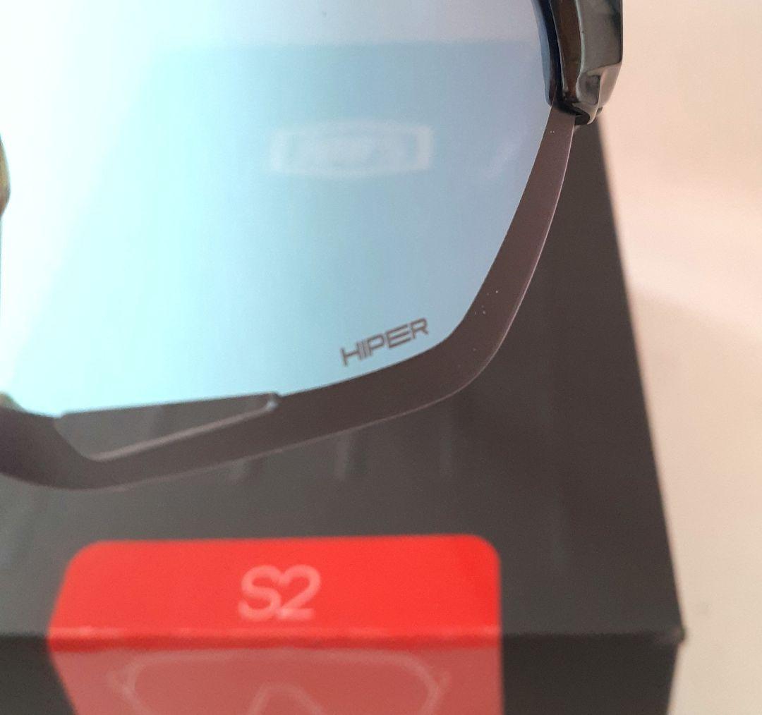 100% S2 ブラックホログラフィック ワンハンドレッド サングラス