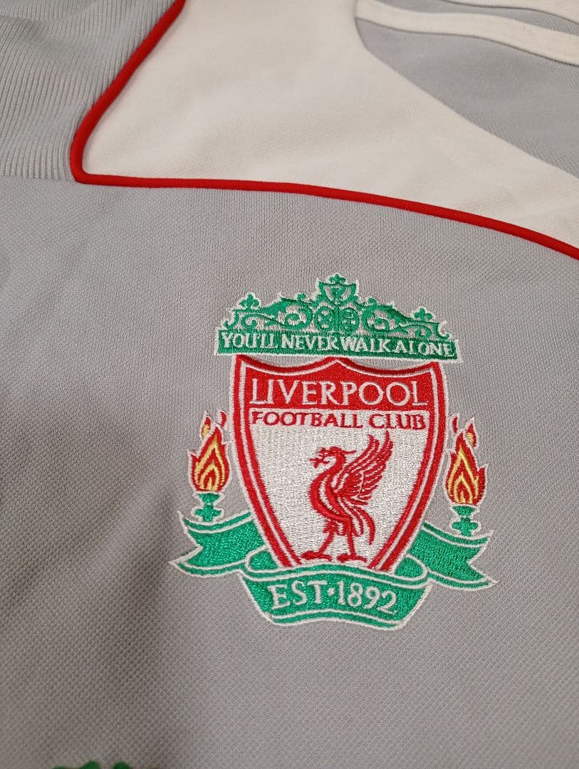 adidas Liverpool FC ジャージ グレー