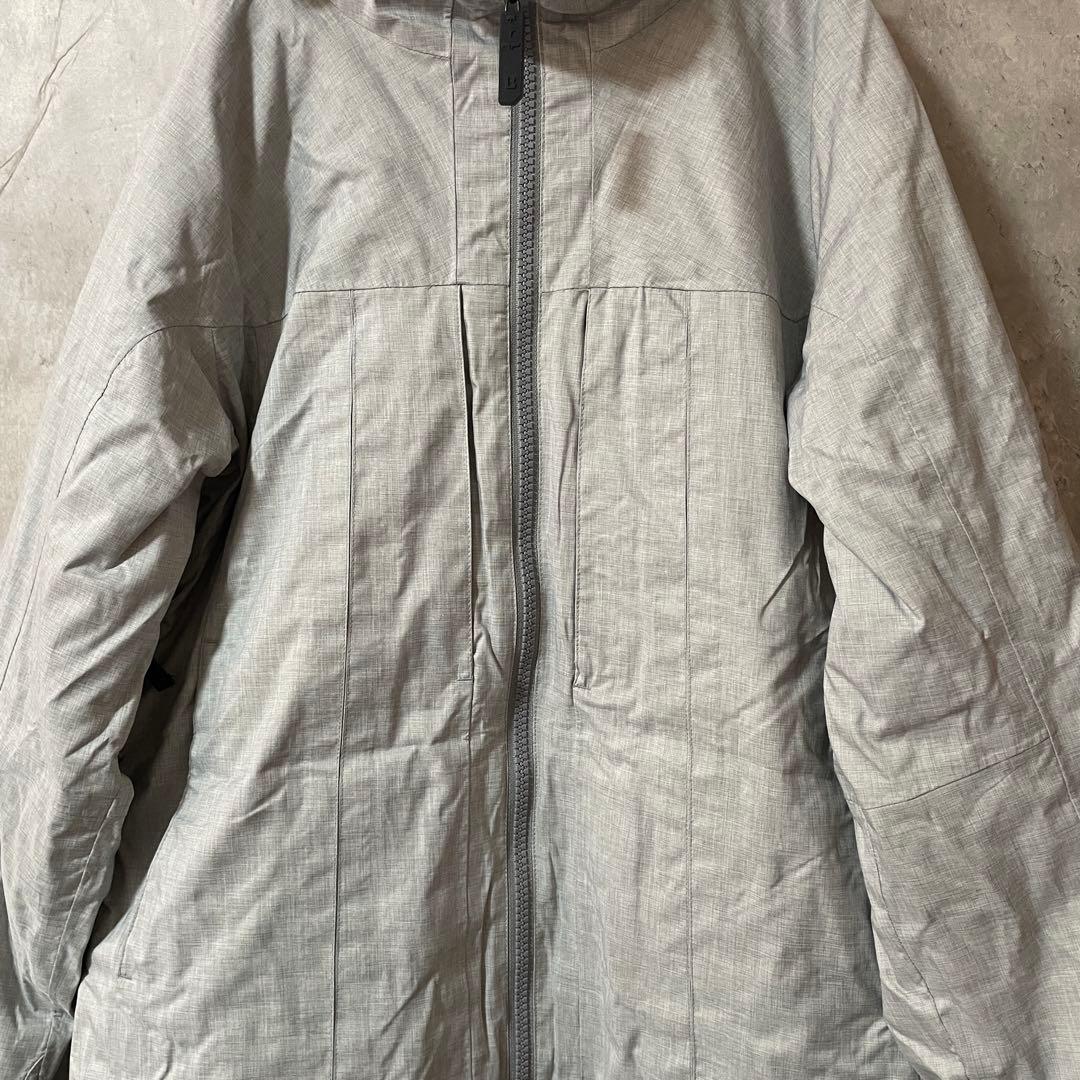 Burtonバートンスキーウェアスノーボードジャケットパーカーフード付白ホワイト