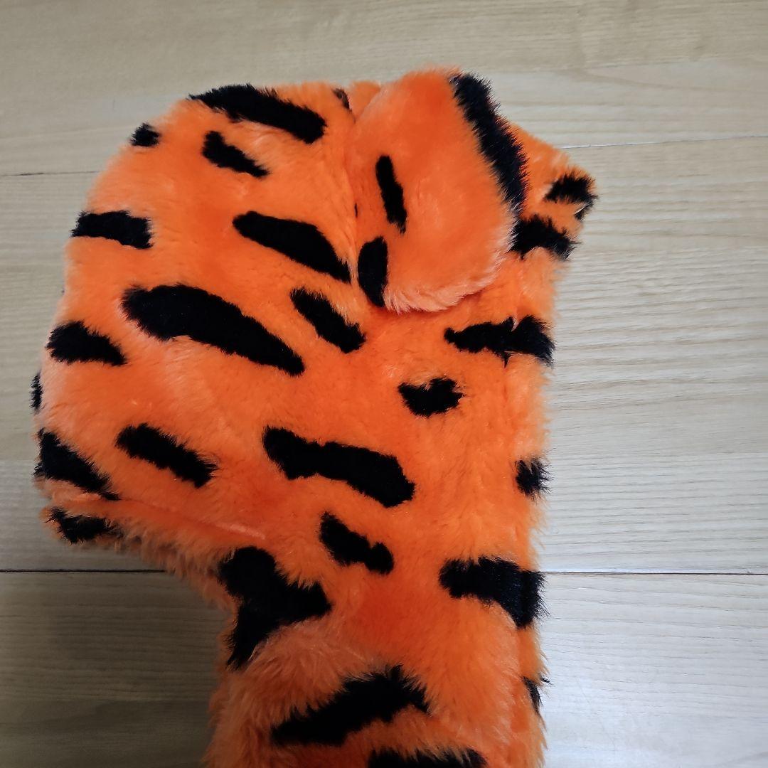 東京ディズニーリゾート　ティガー マフラーキャップ　プーさん