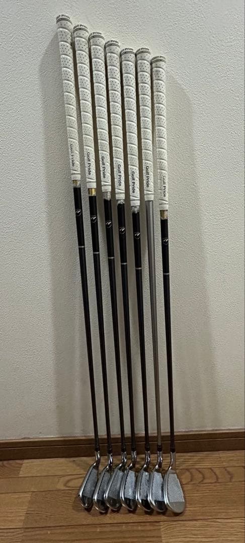 テーラーメイド　r7 CGB MAX アイアン7本セット(5番〜9番、P、S）