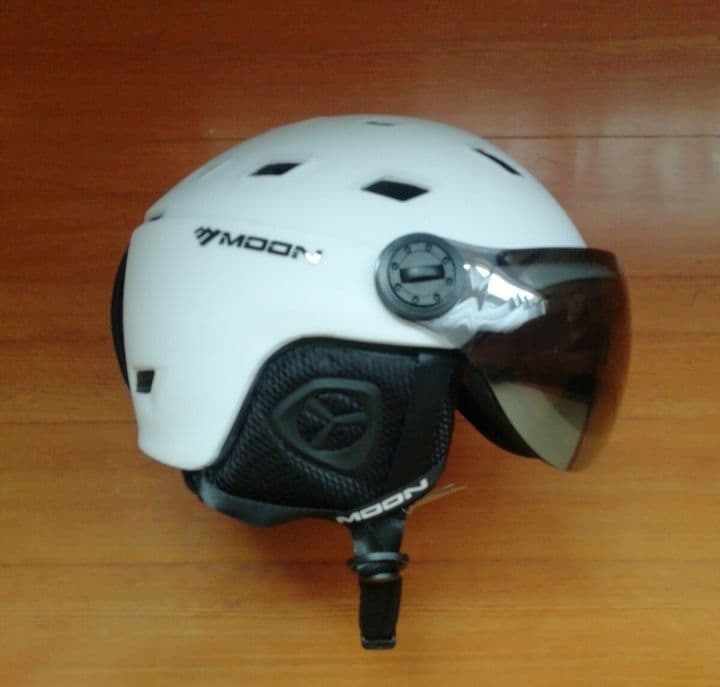 バイザー ヘルメット サイズ M（55cm～58cm）マットホワイト