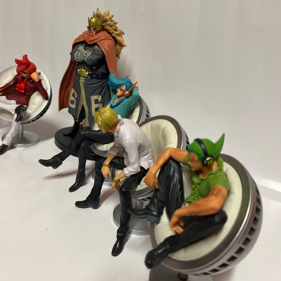 ワンピース vinsmoke family ヴィンスモークファミリーフィギュア
