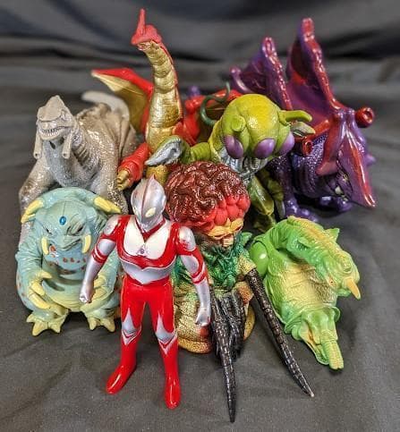 ウルトラマングレート＆登場怪獣（バンダイ）ソフビフィギュア８体セット