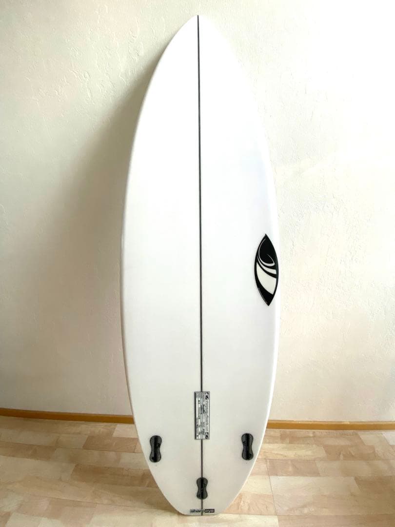 美品 シャープアイ モデル インフェルノ72 (5’8”)