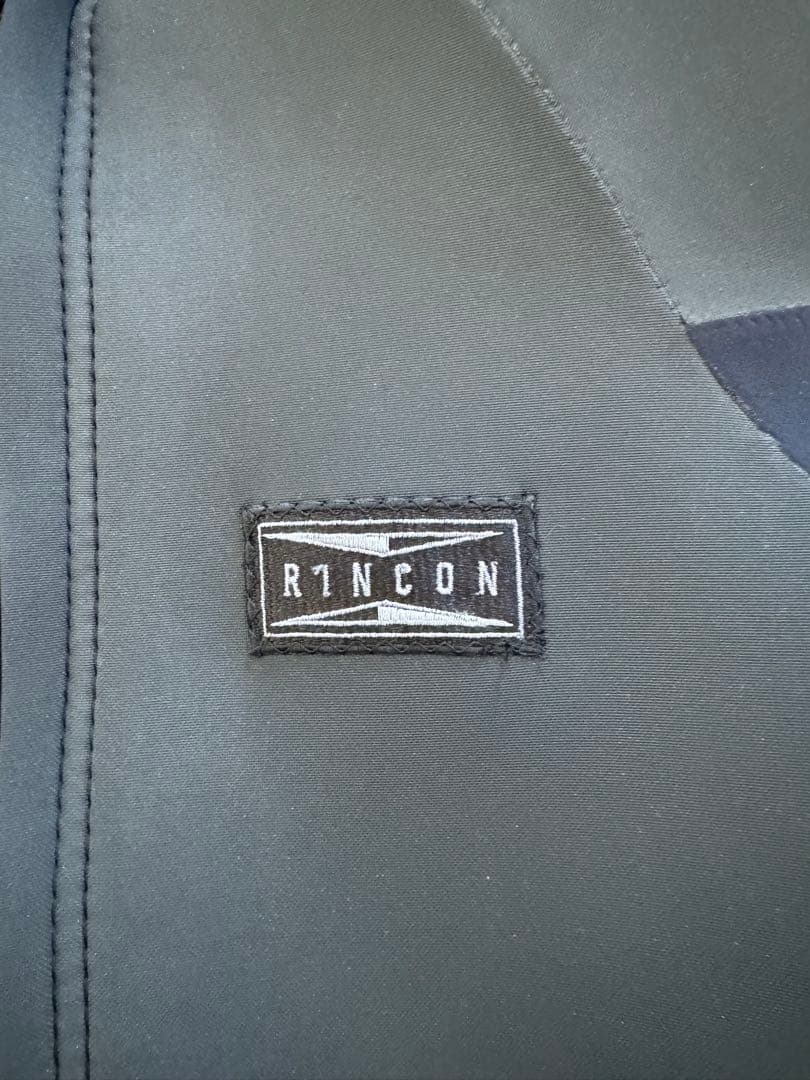 RINCON タッパー フルジップ　Ｌ－Ｒ