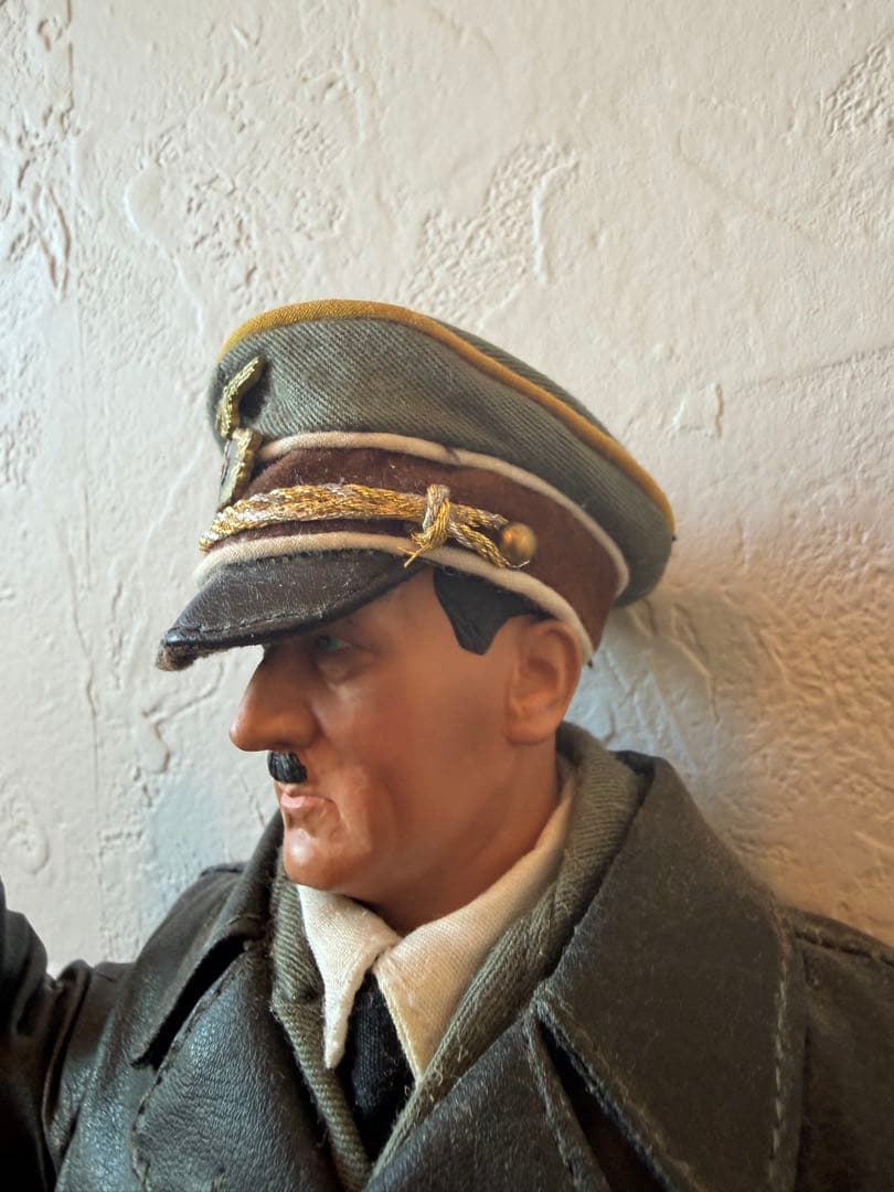 ヒトラー　1/6フィギュア　コートバージョン　IN THE PAST TOYS