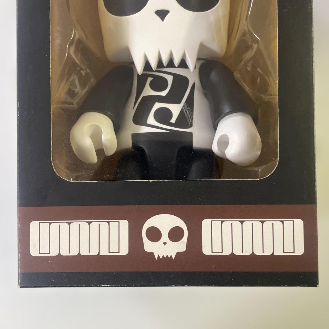 Toy2R Qee Wood Toyer スカル ガイコツ 8インチフィギュア