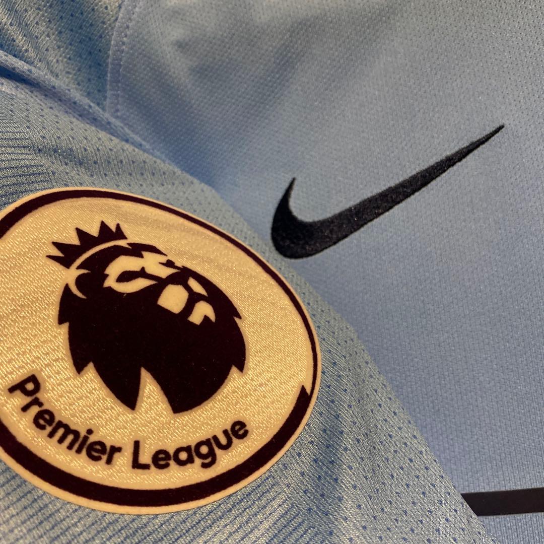 ダビド・シルバ 　マンチェスター・シティ　 17/18　ホーム　リーグ仕様