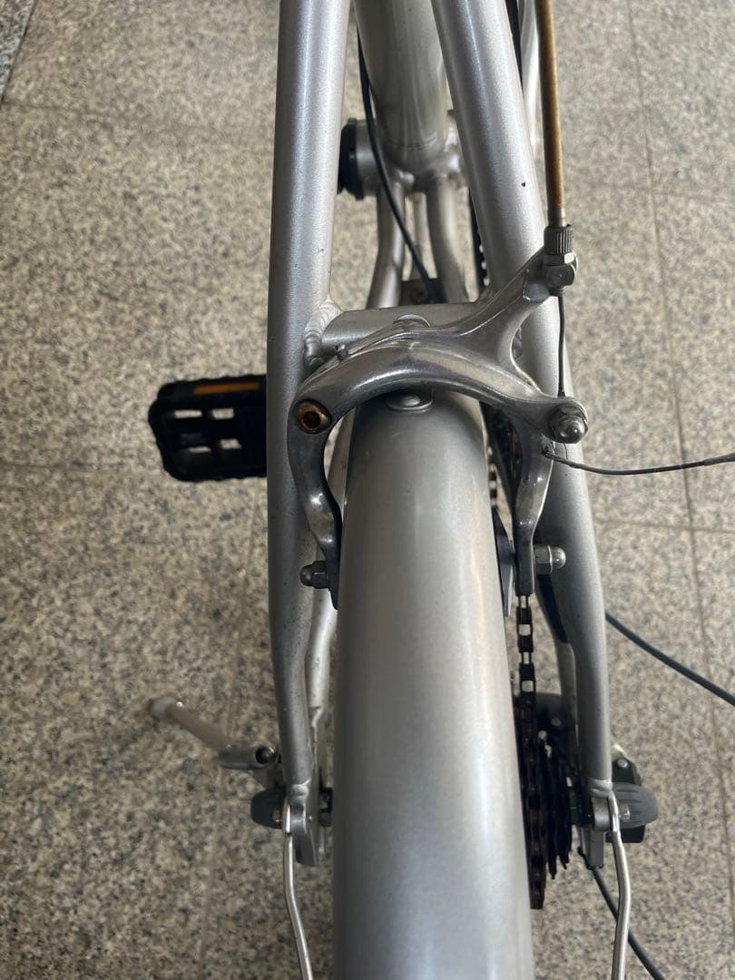 シルバー 折りたたみ自転車 アルミ製