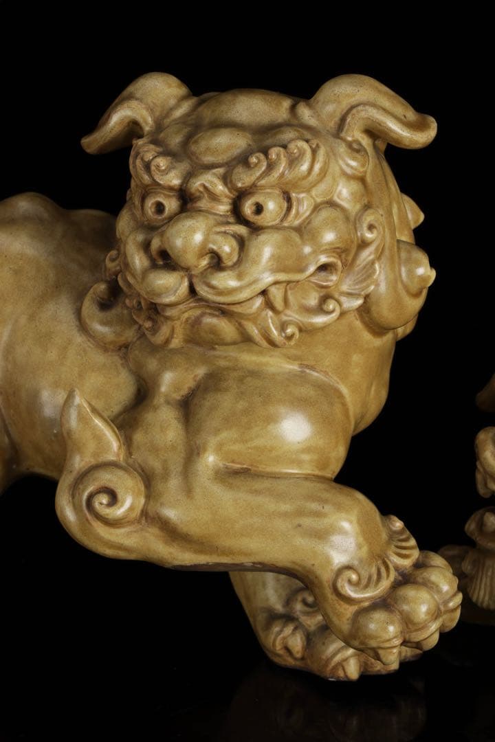 で*い様 九谷焼 玉獅子 双獅子置物 一対 共箱付 24cm 唐獅子 狛犬 古美