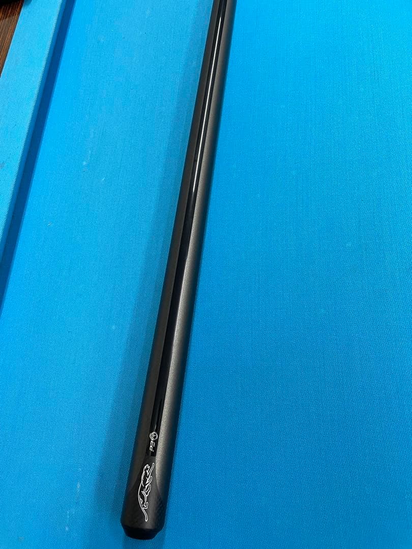 ビリヤードキュー プレデターP3、Grey色、No wrap、unilock