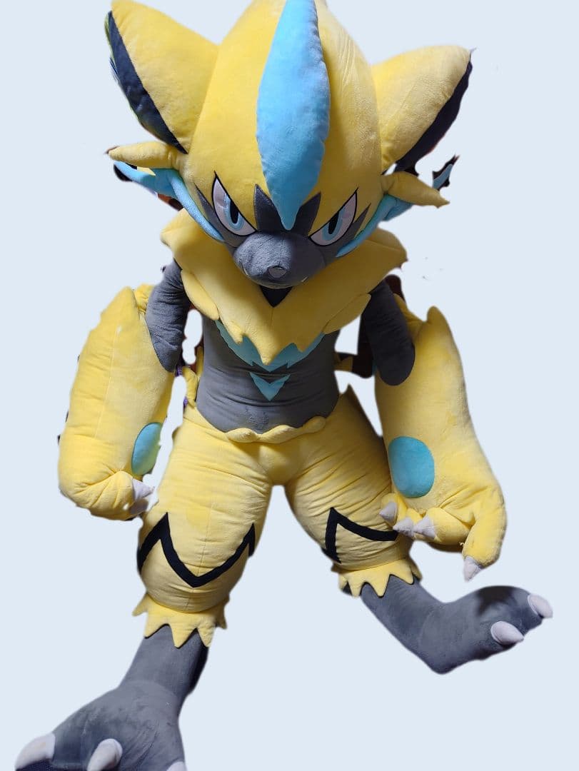 ゼラオラ　等身大ぬいぐるみ