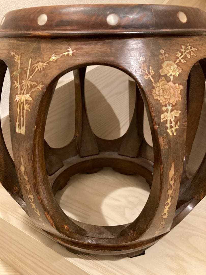 螺鈿象嵌花台　スツール　置台 中国美術　螺鈿細工 丸椅子 腰掛け