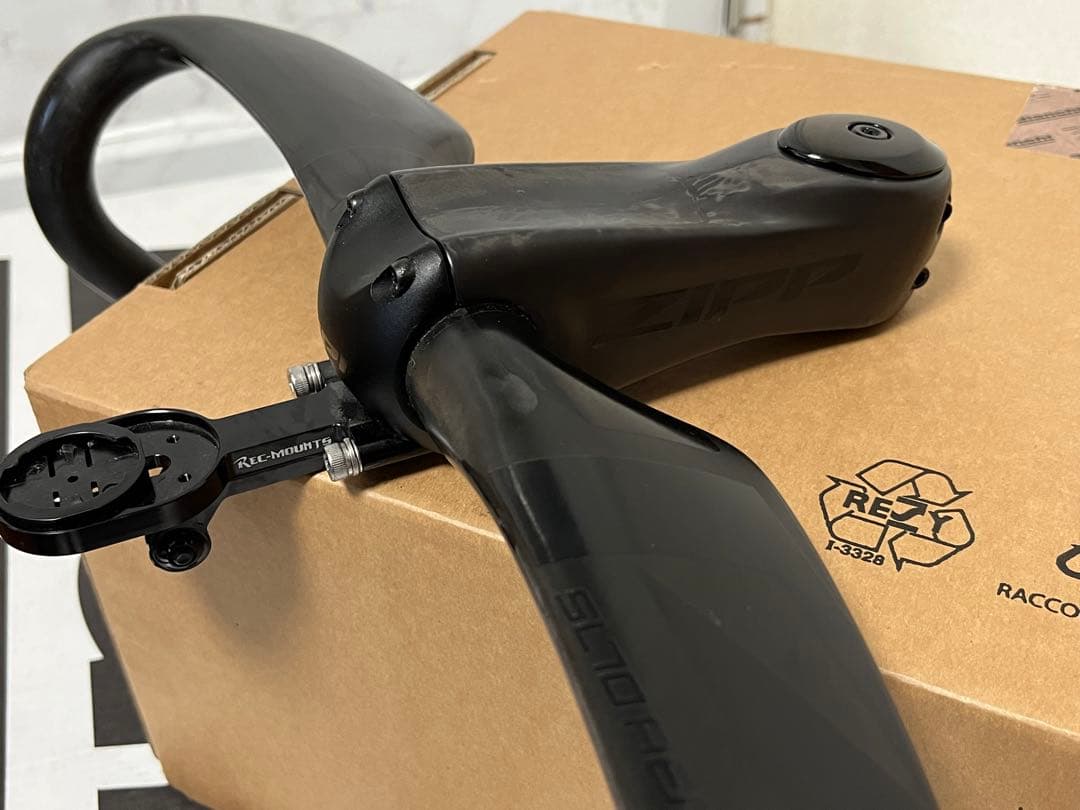 ZIPP カーボンエアロハンドル＆ステム