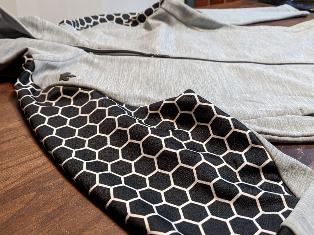 デサント　ゴルフ　ダンボール　ニット　ジャージー　ジャケット　パーカー　ウェア