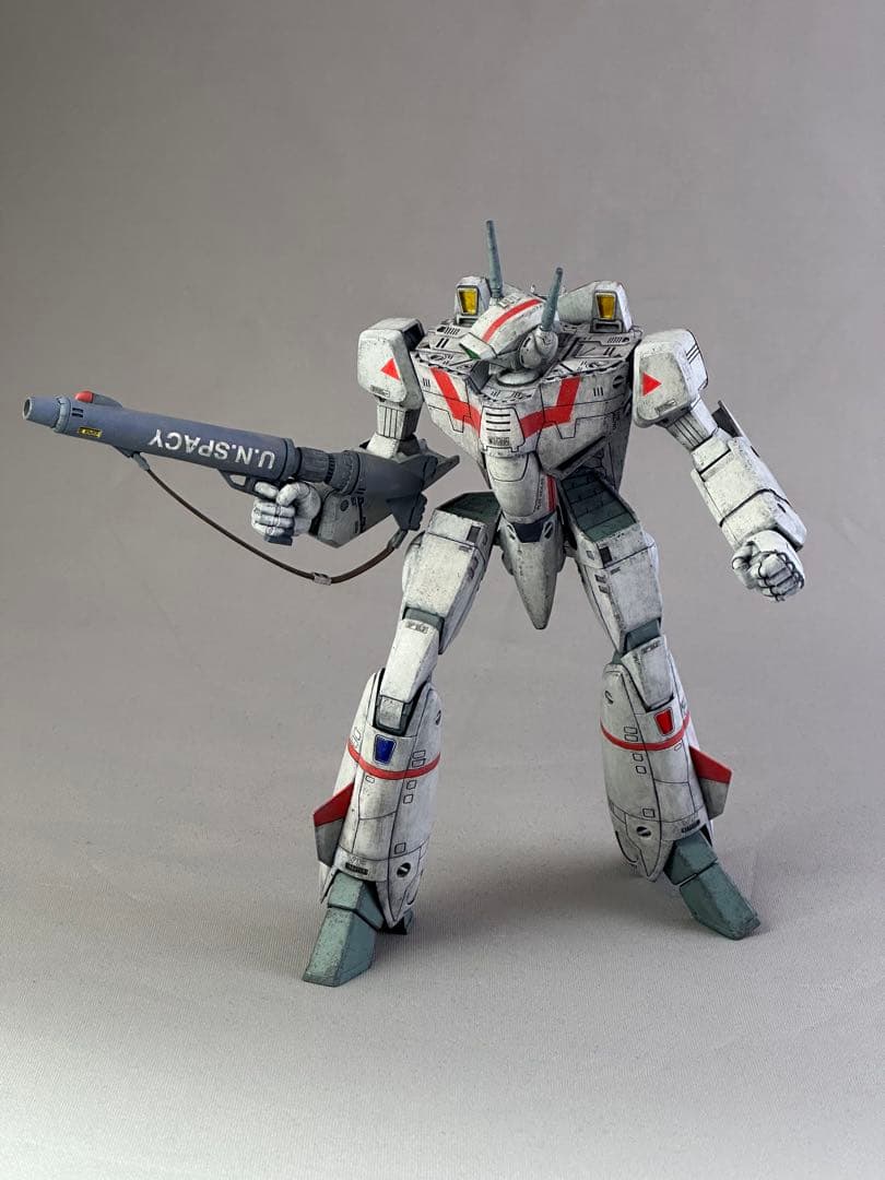 PLAMAX マクロス 1/72 VF 1J バトロイドバルキリー 塗装完成品