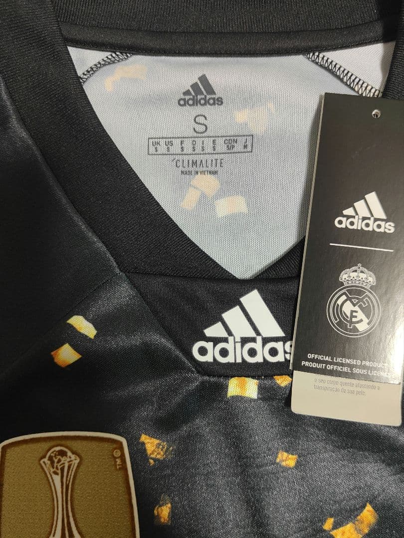 レアルマドリード　ベンゼマ　ユニフォーム 【まとめ買い歓迎します】