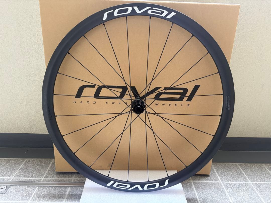 roval ALPINIST CLX II 軽量カーボンホイール 白ロゴ