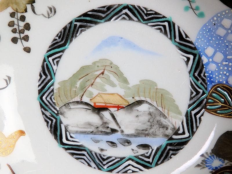 九谷　色絵　草花に蝶の図　角皿　5枚　D597A- BCp