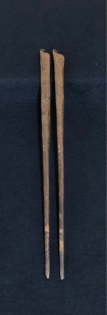 《R》茶道具 明珍造 豆形火箸 鉄火箸 全長約28.7㎝ 木箱　260209け1