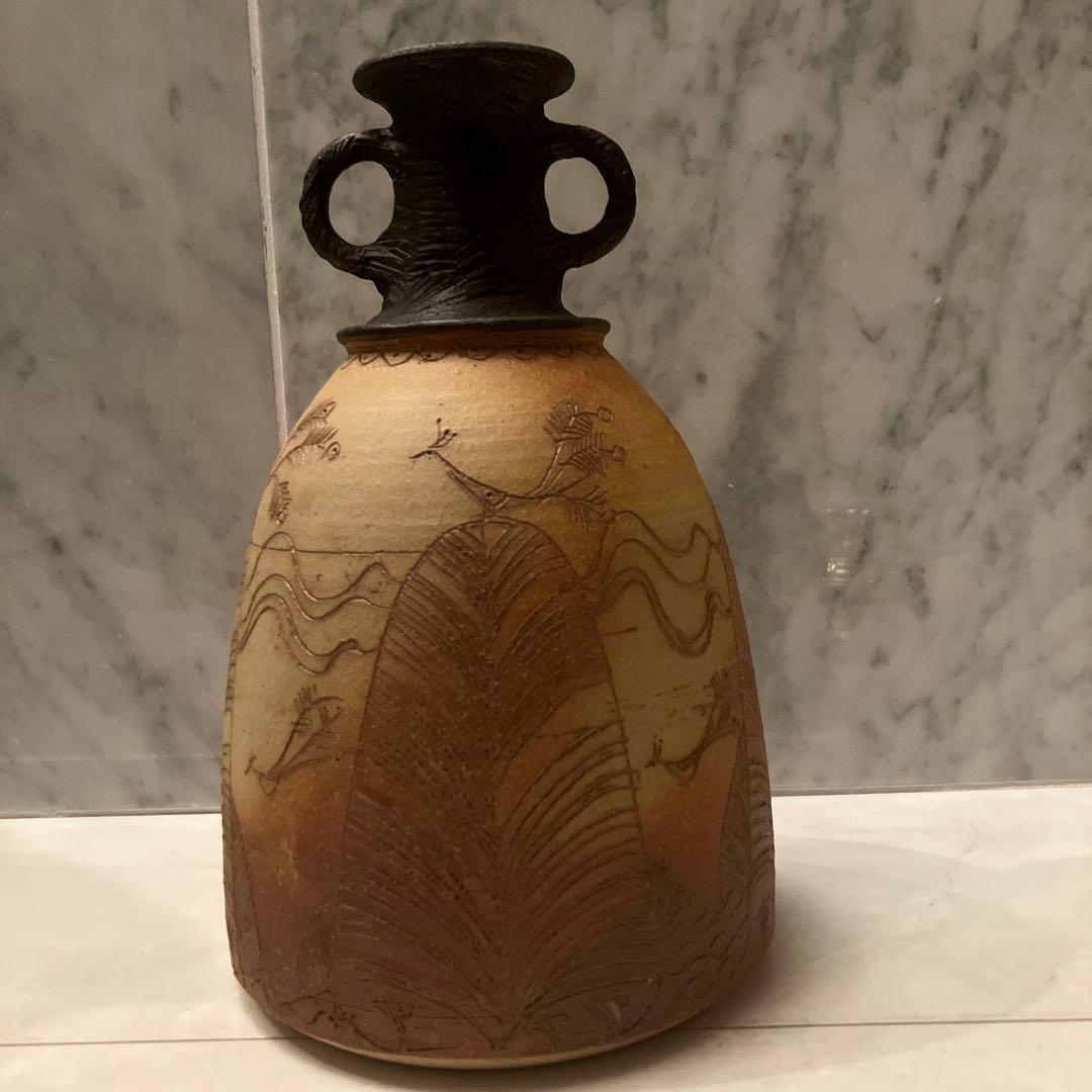 90 年代スリランカ作家Ajithさんが手掛けた雰囲気抜群の花瓶