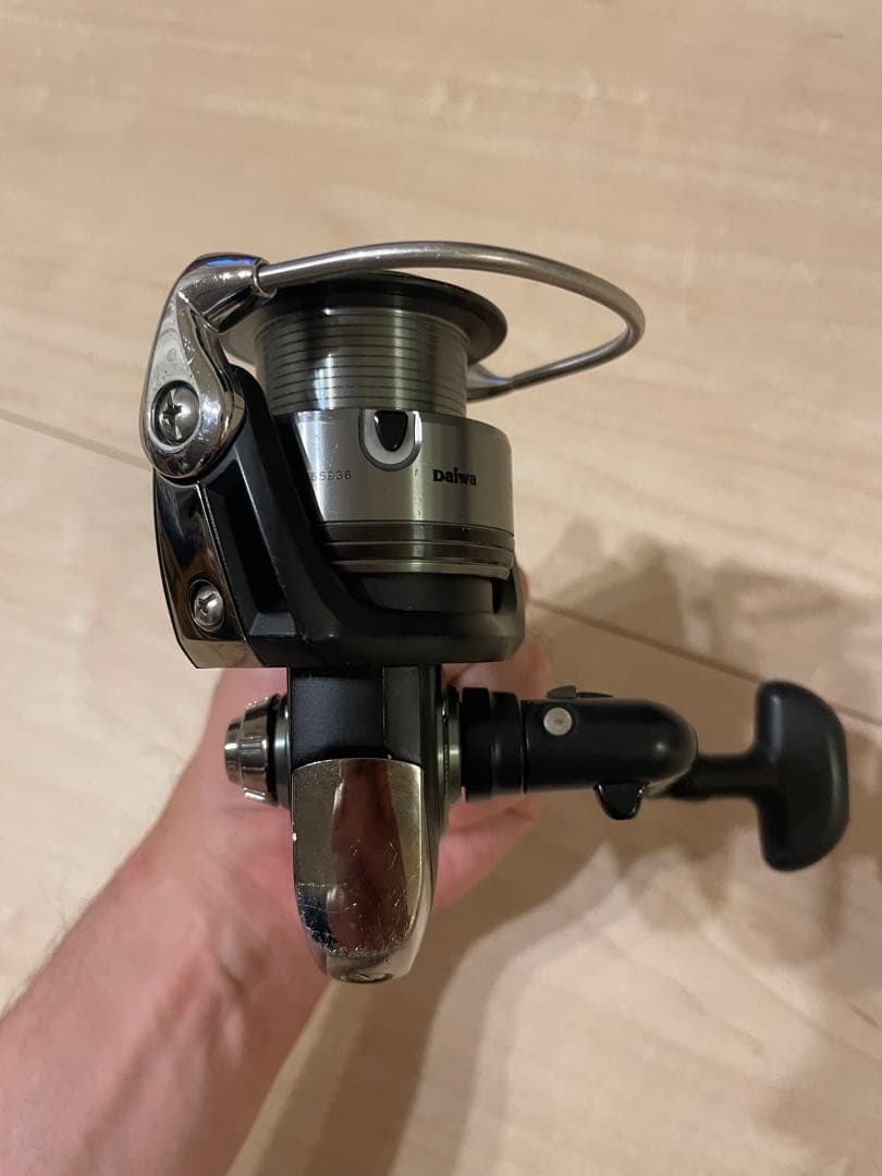 ダイワ ブラディア 2500R