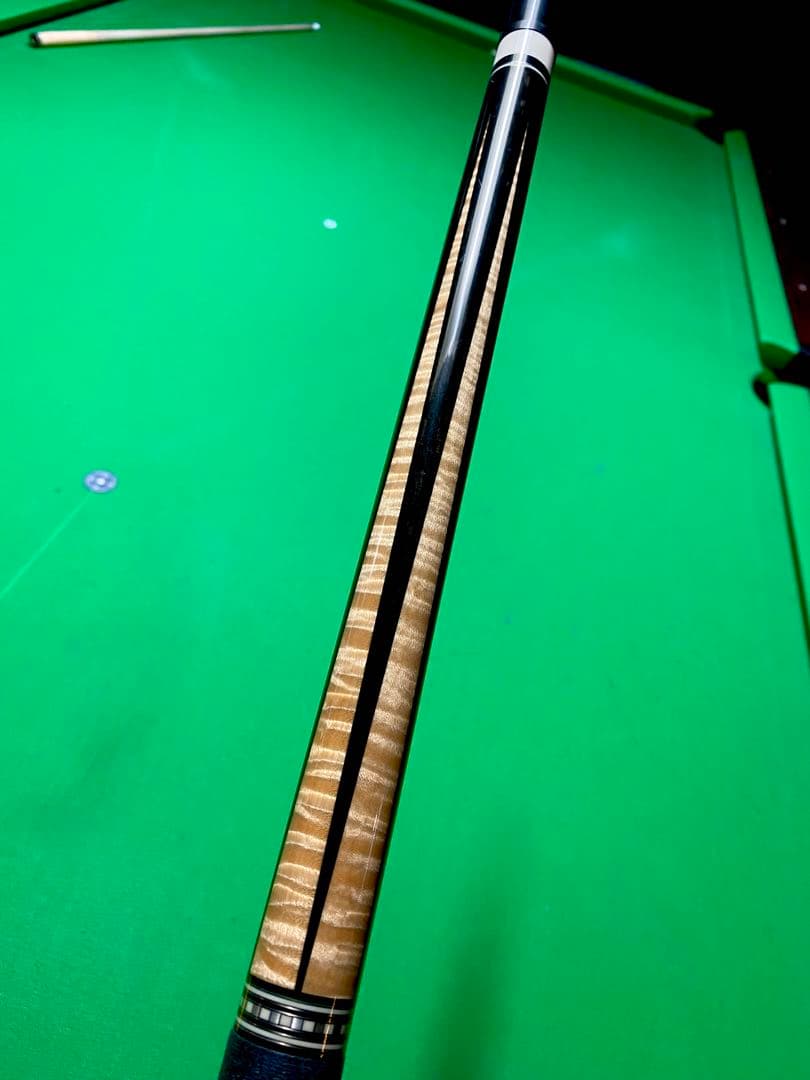 ビリヤード　Mezz EXCEED エクシード　限定品